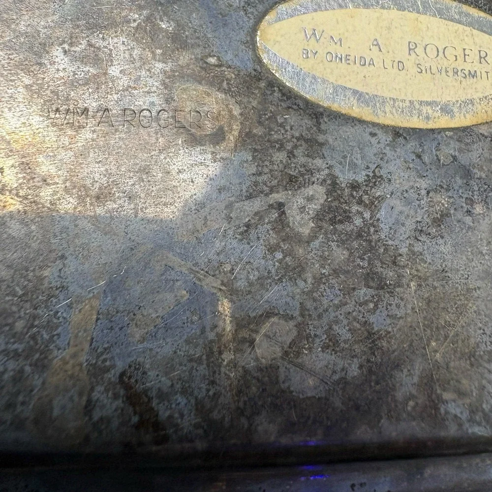 Vintage Wm A‎ Rogers Oneida Silverplate Covered Butter Dish